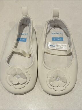 Carter's White Baby Girls Floral Soft Sole Shoes